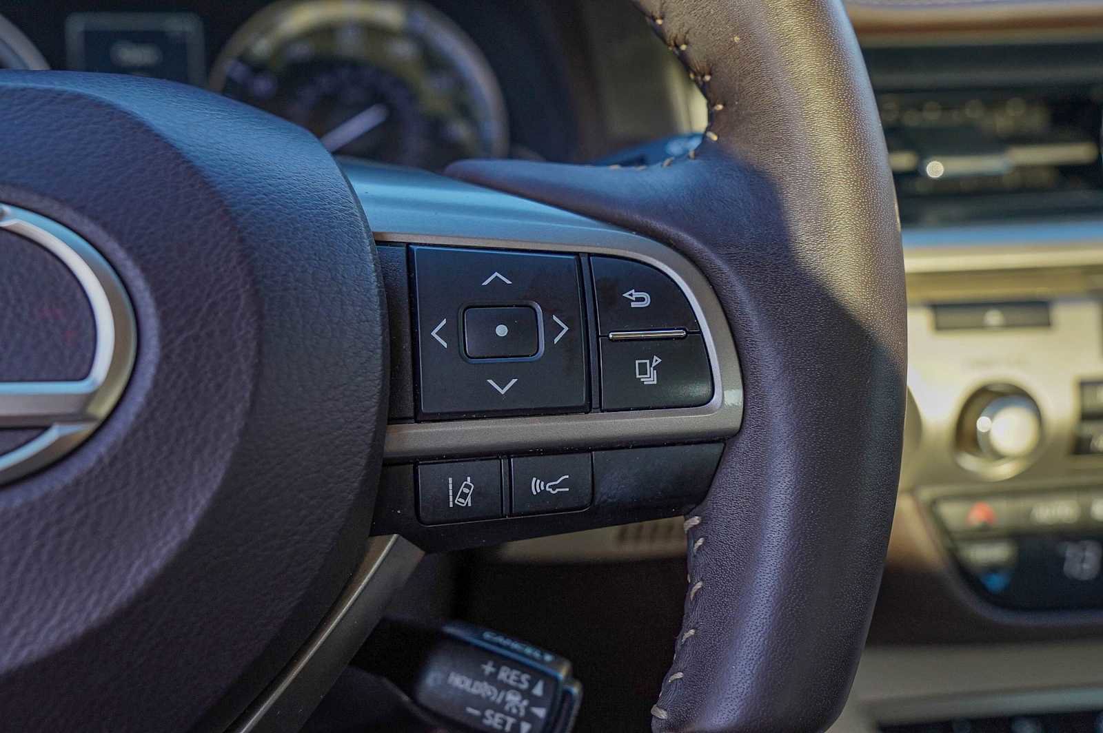 Used 2018 Lexus ES 350 image 14