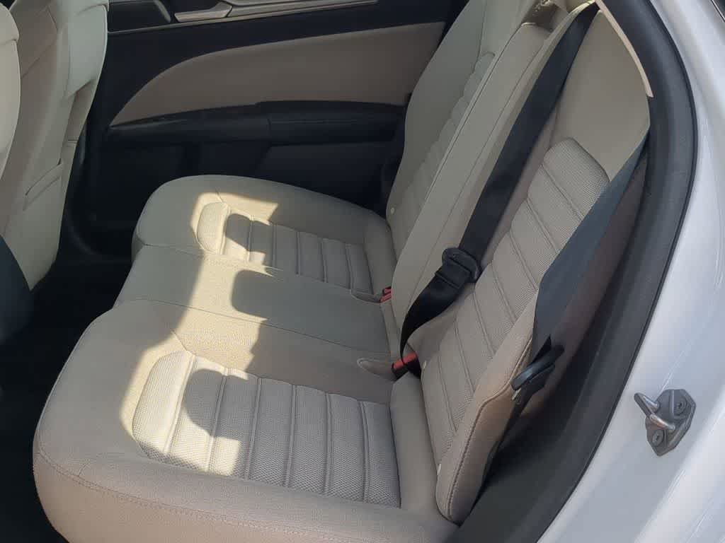 Used 2018 Ford Fusion S FWD image 18
