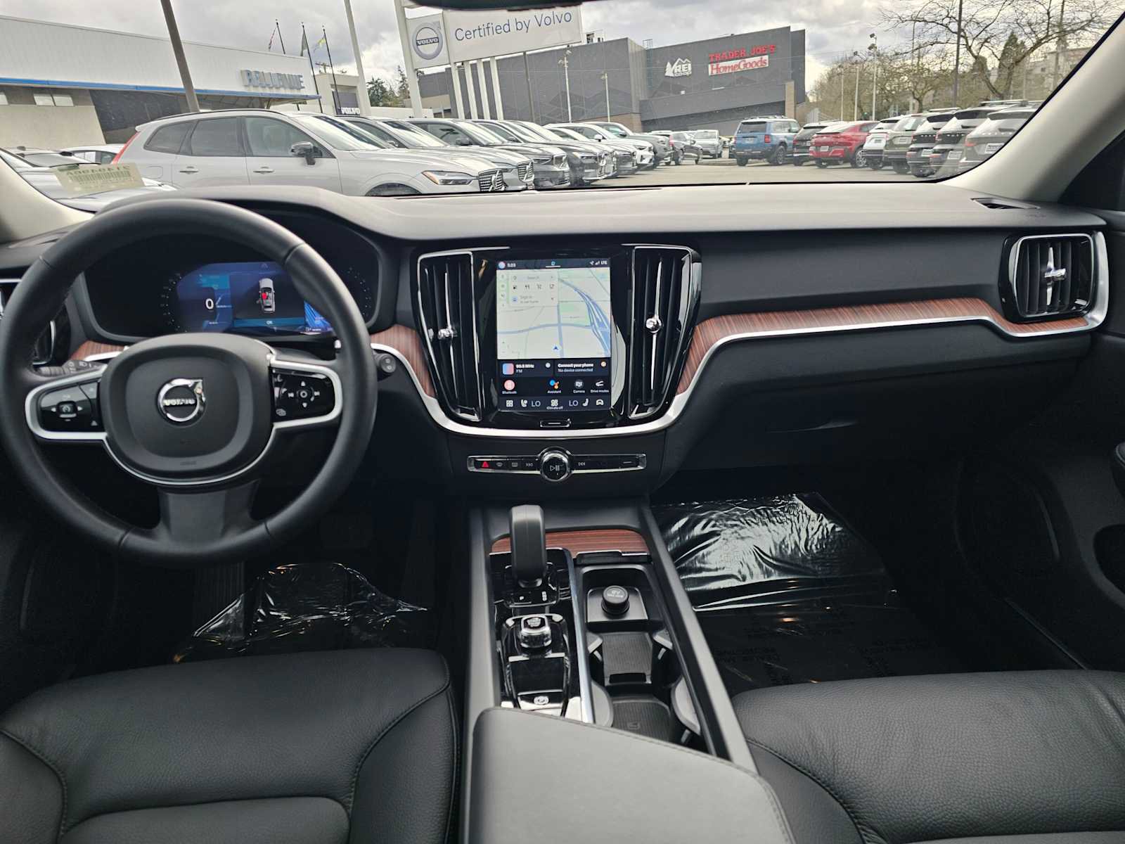 Certified 2025 Volvo V60 B5 Cross Country Plus image 21
