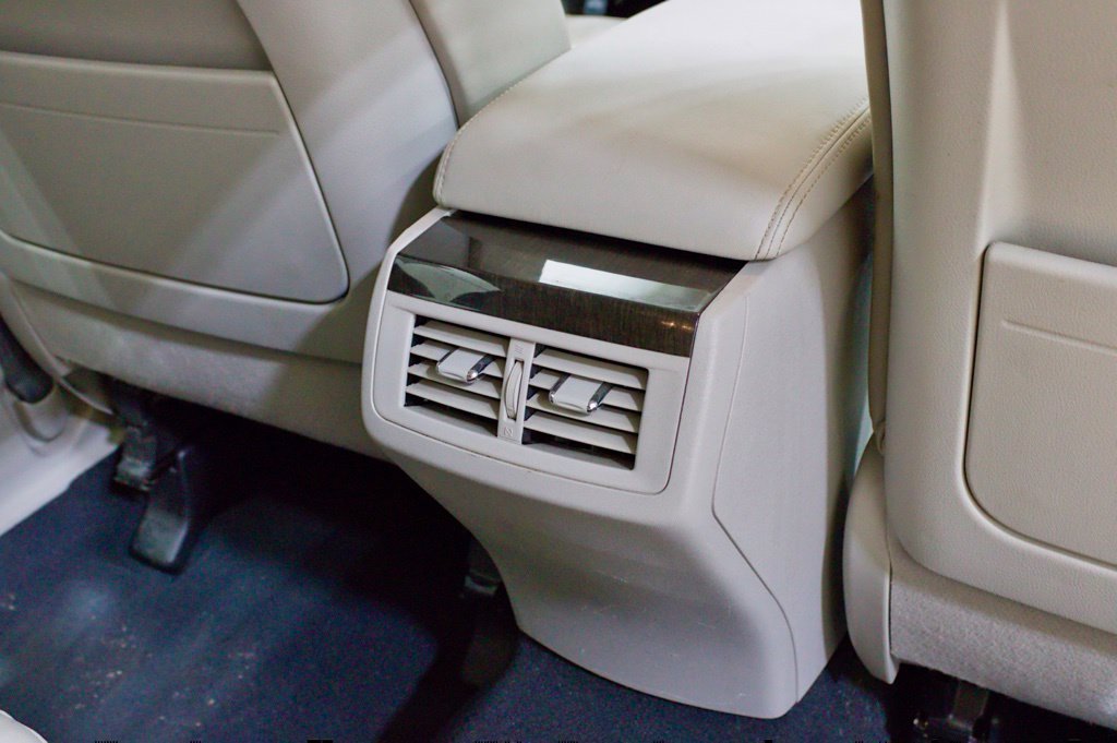Used 2015 Toyota Venza XLE AWD/4WD image 44