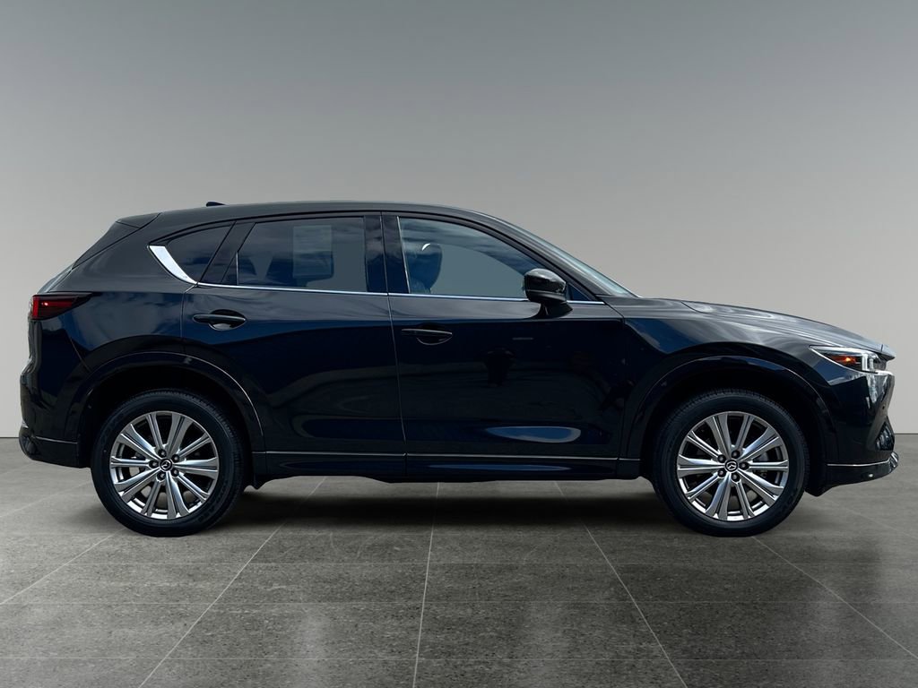 Used 2023 MAZDA CX-5 Signature image 8