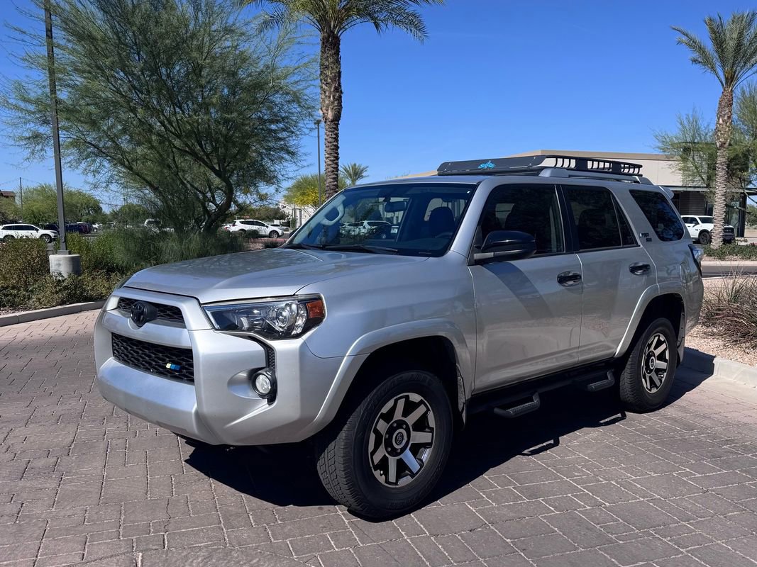 Used 2018 Toyota 4Runner SR5 image 1