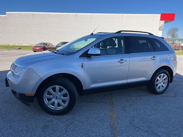Used 2010 Lincoln MKX 2WD image 15