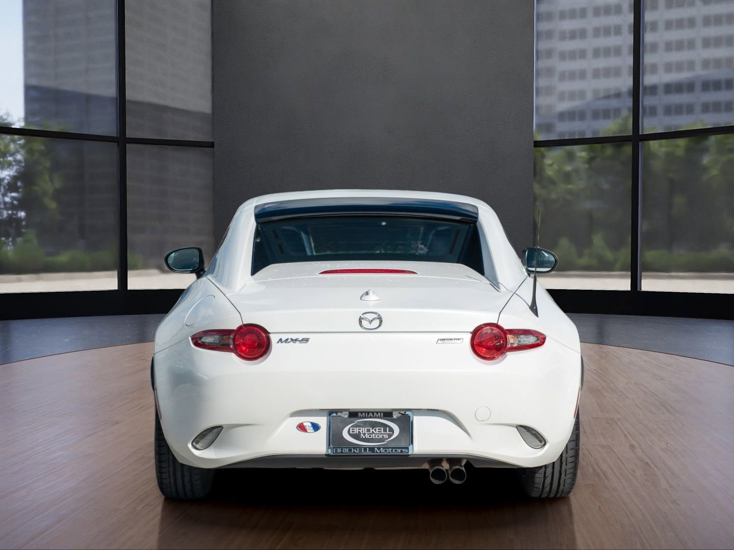 Used 2018 MAZDA MX-5 Miata RF Grand Touring image 3