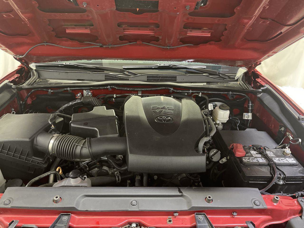 Used 2023 Toyota Tacoma TRD Sport AWD/4WD image 25