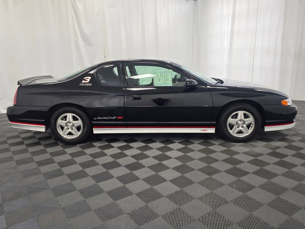 Used 2002 Chevrolet Monte Carlo SS w/ Preferred Equipment Group image 6