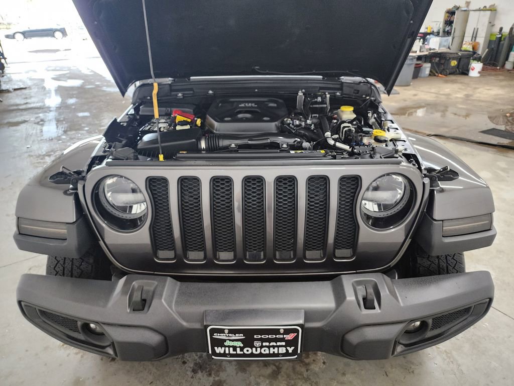 Used 2021 Jeep Wrangler Unlimited Sahara AWD/4WD image 32