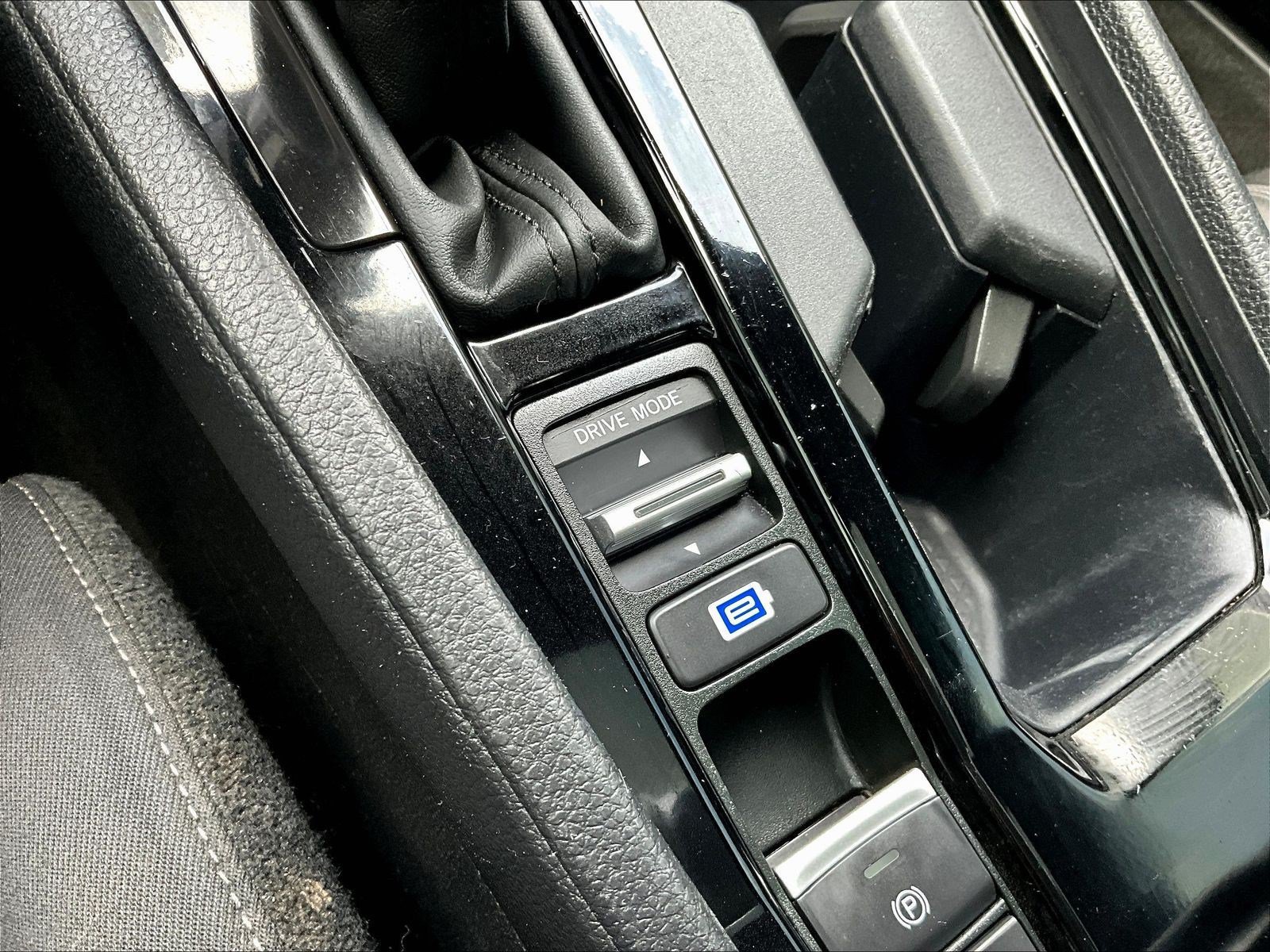 Used 2024 Honda Accord Sport image 14