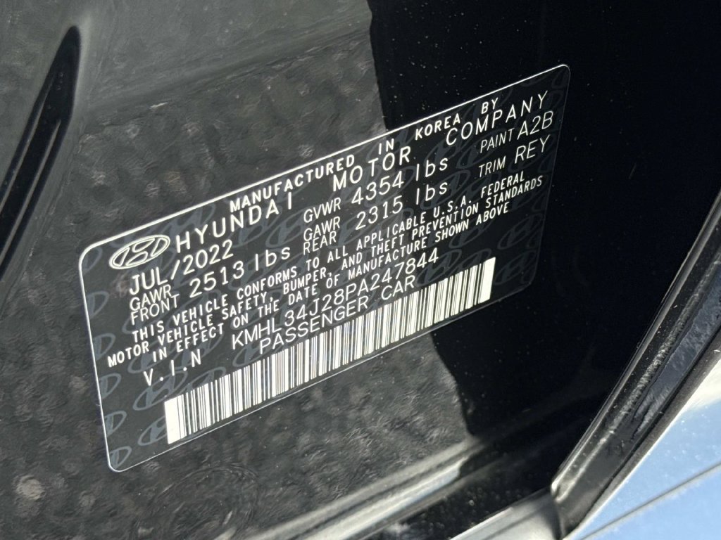 Used 2023 Hyundai Sonata Limited FWD image 31