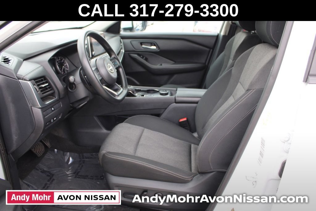 Used 2024 Nissan Rogue SV AWD/4WD image 17