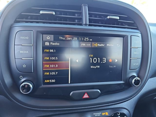 Used 2023 Kia Soul LX w/ Option Group 015 image 24