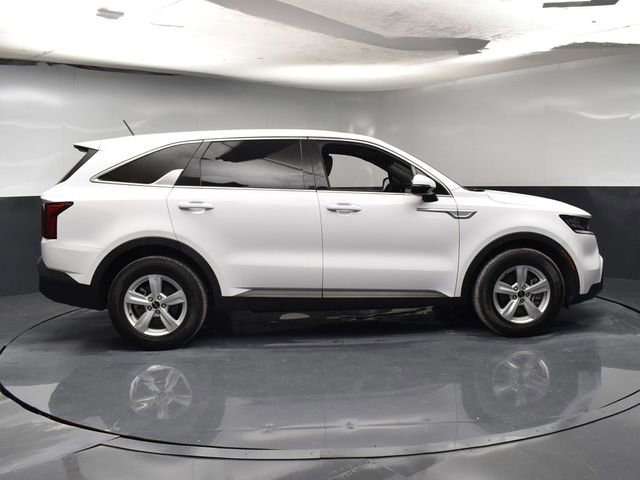 New 2025 Kia Sorento EX w/ Panoramic Sunroof Package AWD/4WD image 8