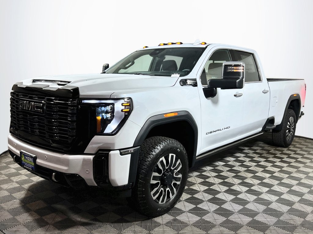 New 2026 GMC Sierra 3500 Denali Ultimate AWD/4WD image 3