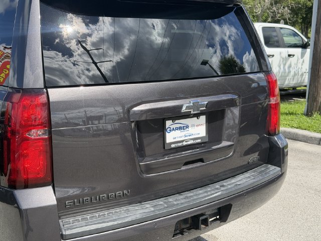Used 2017 Chevrolet Suburban LT AWD/4WD image 10