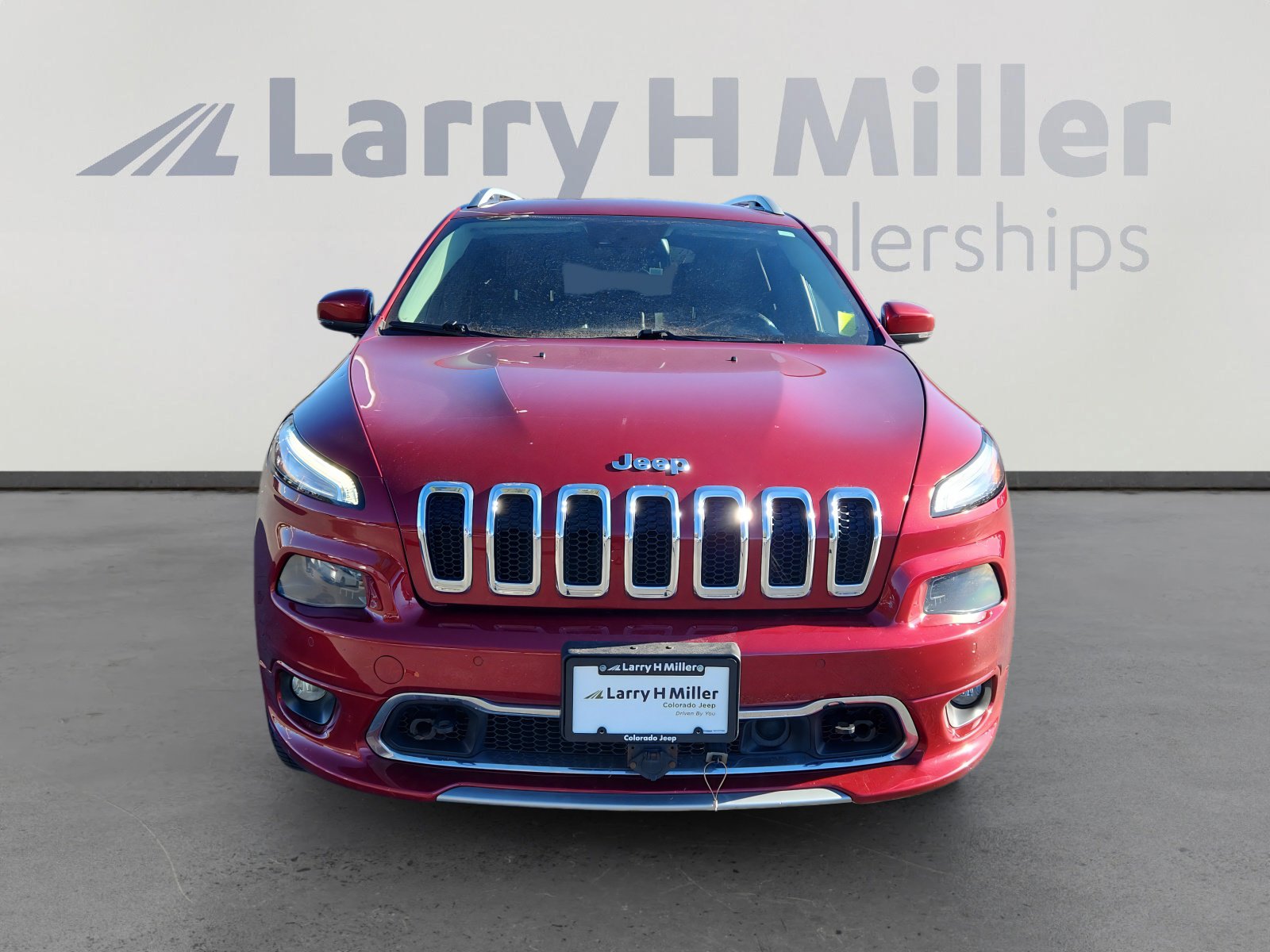 Used 2016 Jeep Cherokee Overland w/ Technology Group image 8