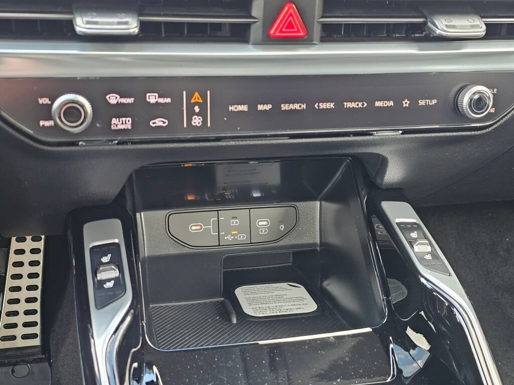 New 2026 Kia Sorento SX AWD/4WD image 17