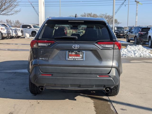Used 2024 Toyota RAV4 LE image 7