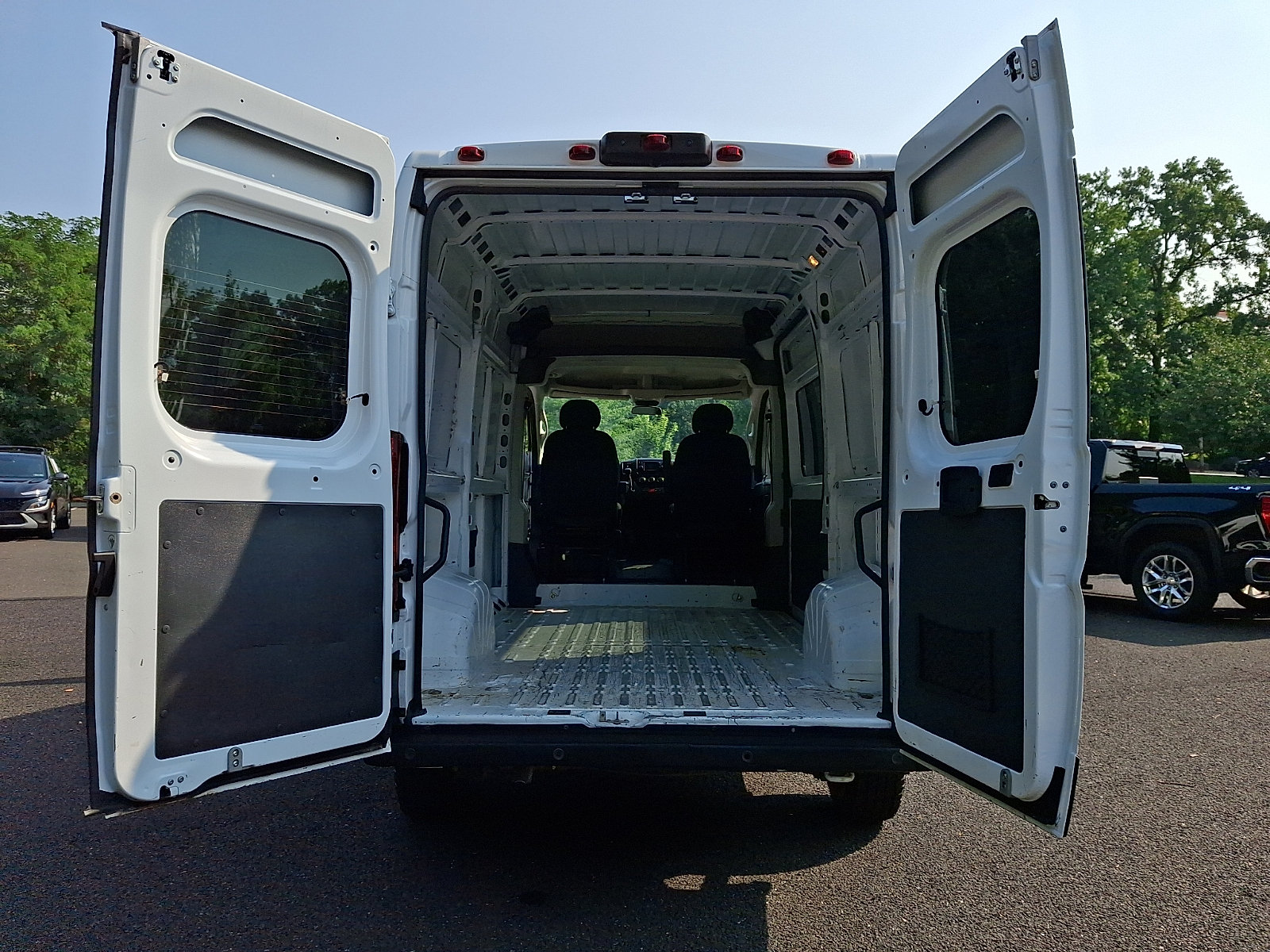 Used 2021 RAM ProMaster 1500 w/ Convenience Group FWD image 28