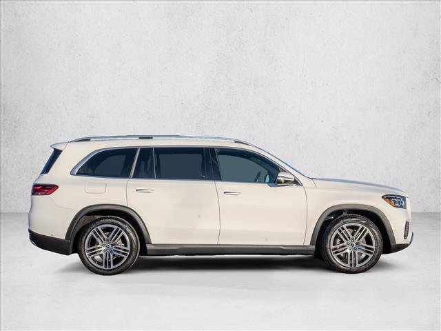 Used 2025 Mercedes-Benz GLS 450 4MATIC image 6