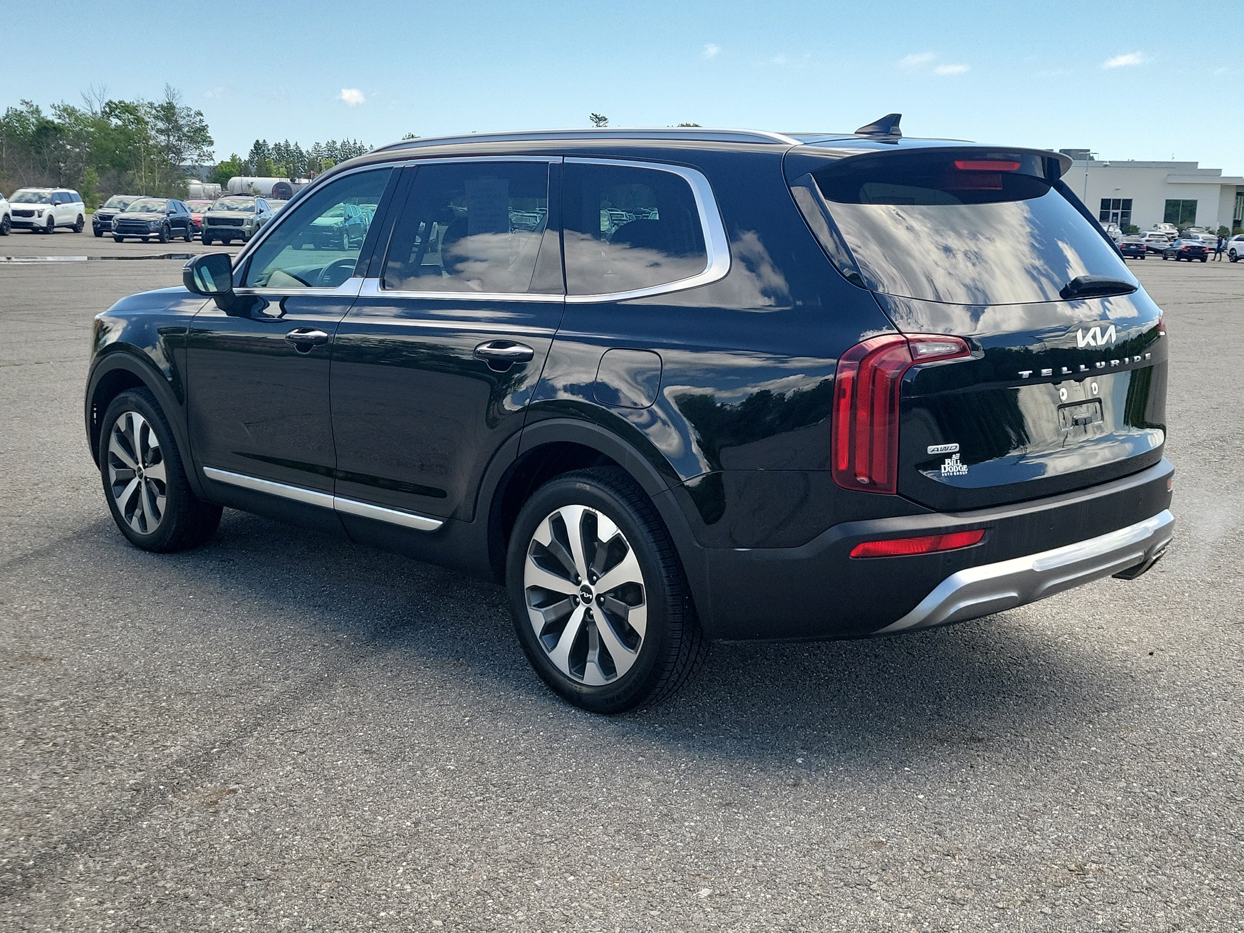 Used 2022 Kia Telluride S AWD/4WD image 7