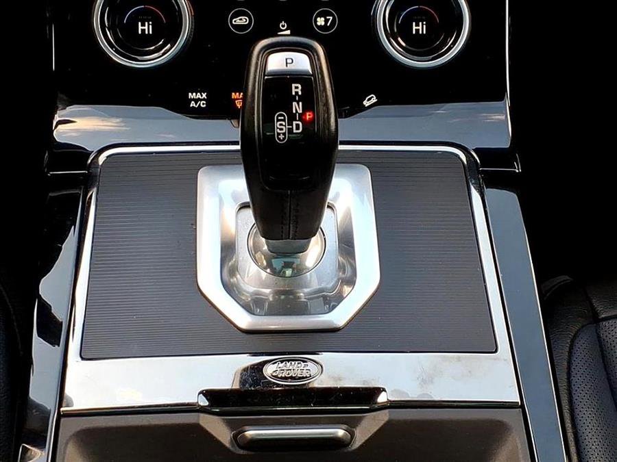 Used 2020 Land Rover Range Rover Evoque R-Dynamic SE image 29