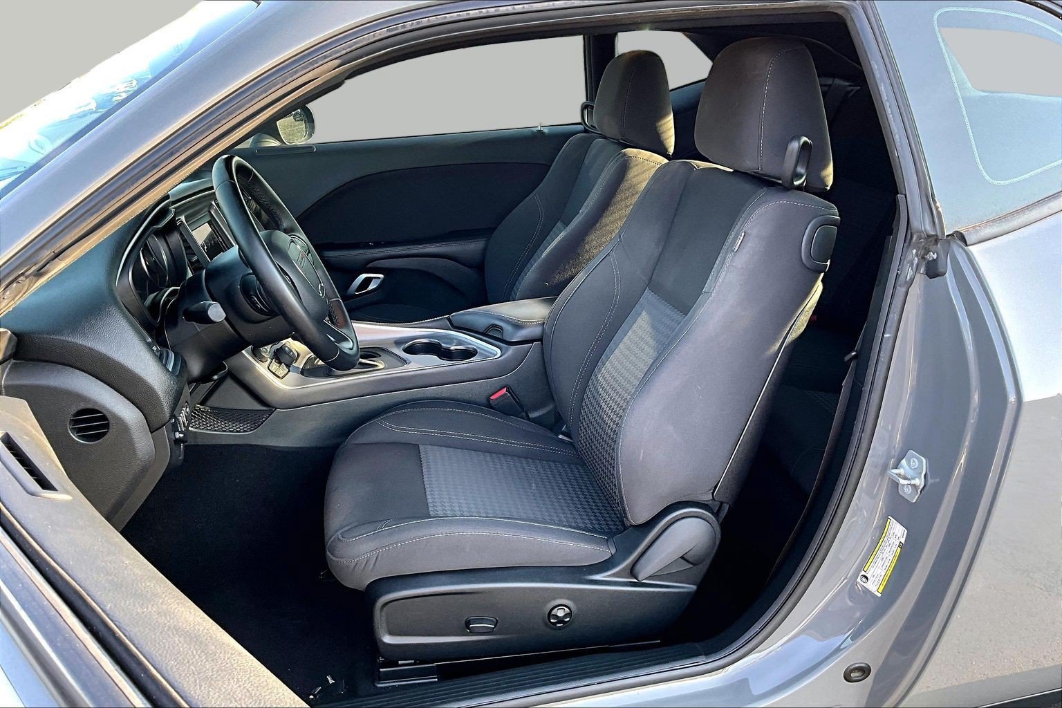 Used 2019 Dodge Challenger SXT RWD image 25
