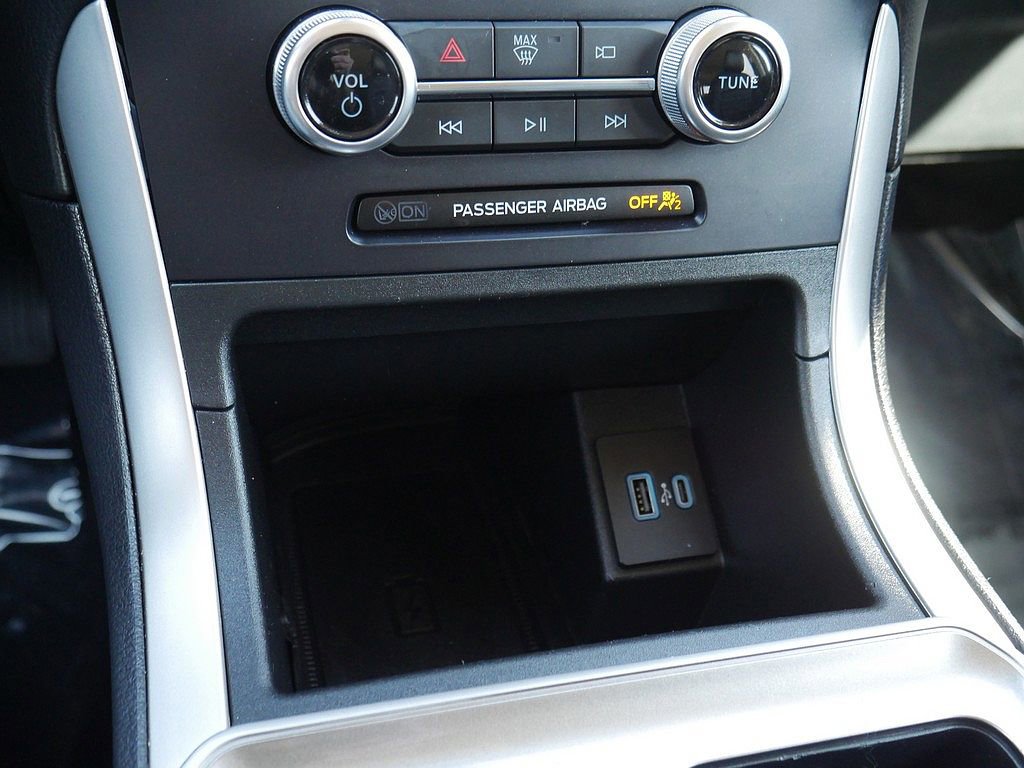Used 2024 Ford Edge SEL w/ Convenience Package AWD/4WD image 42