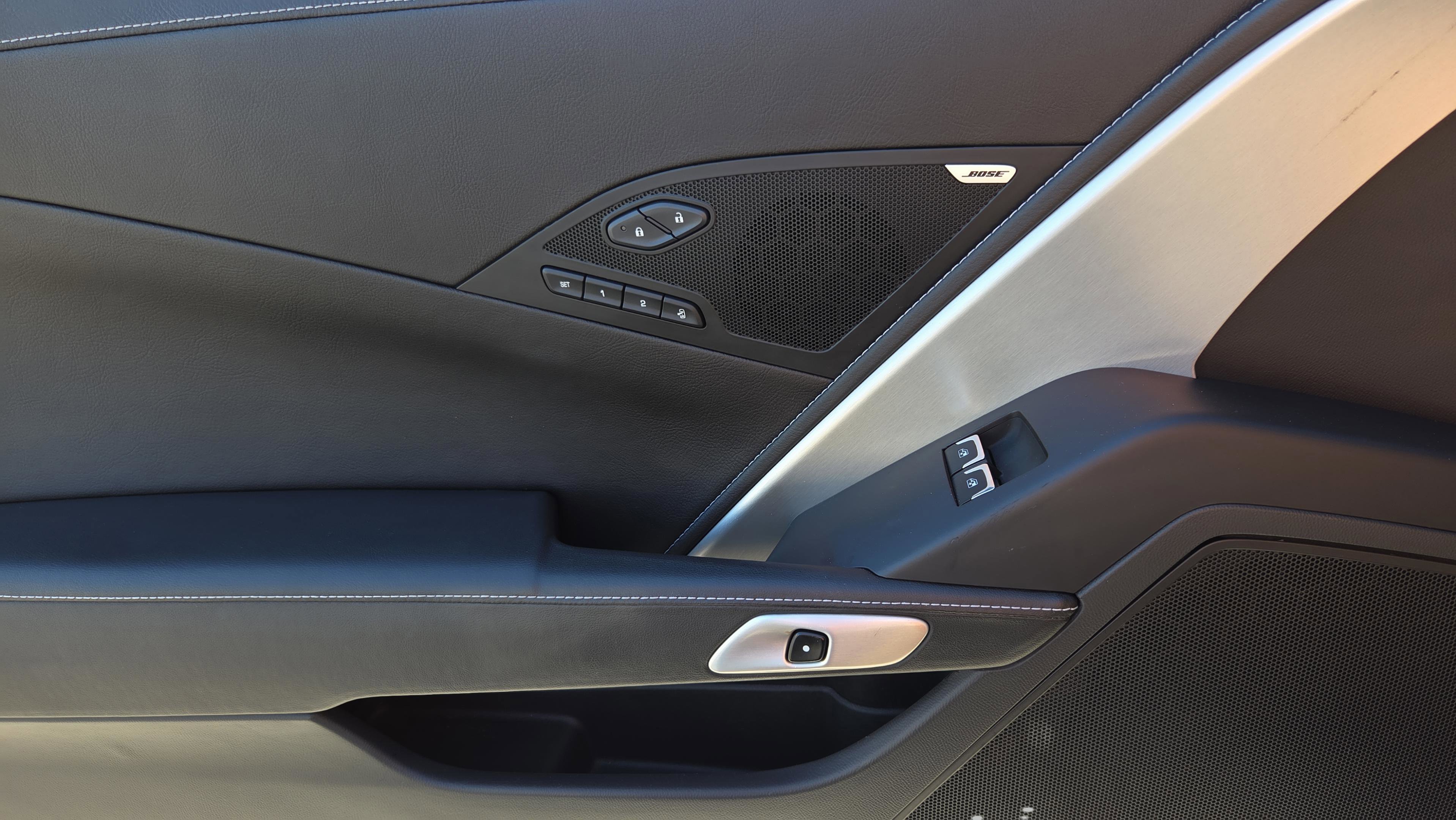 Used 2016 Chevrolet Corvette Stingray Convertible w/ 2LT Preferred Equipment Group image 29