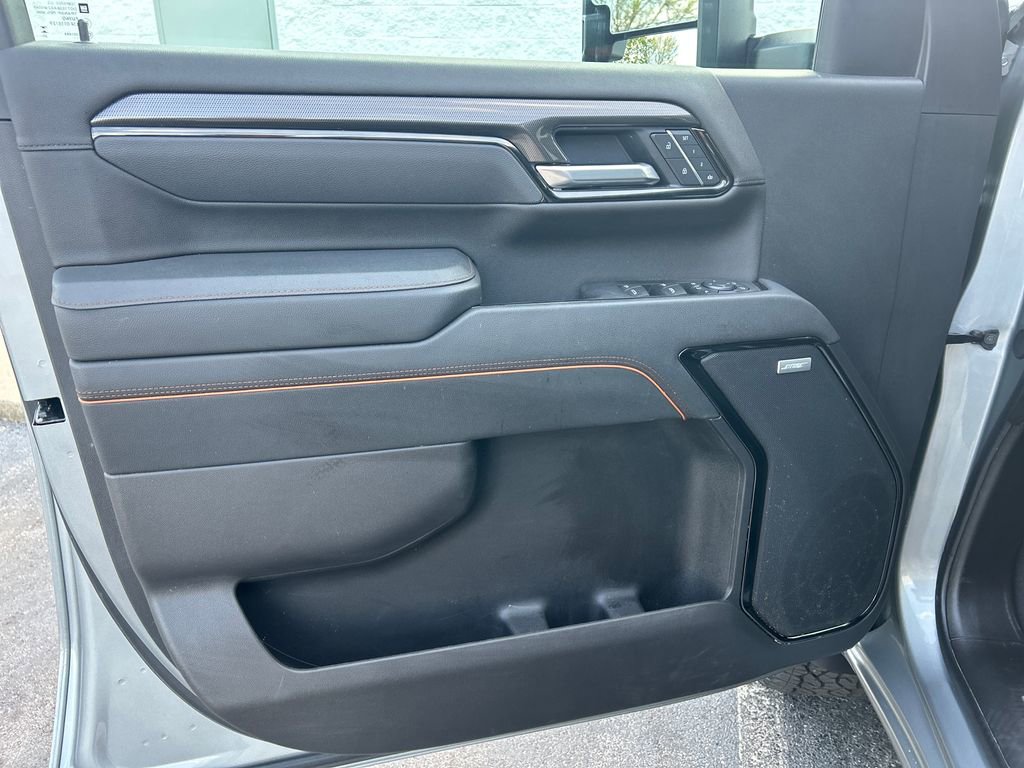 Certified 2025 GMC Sierra 2500 AT4 AWD/4WD image 15