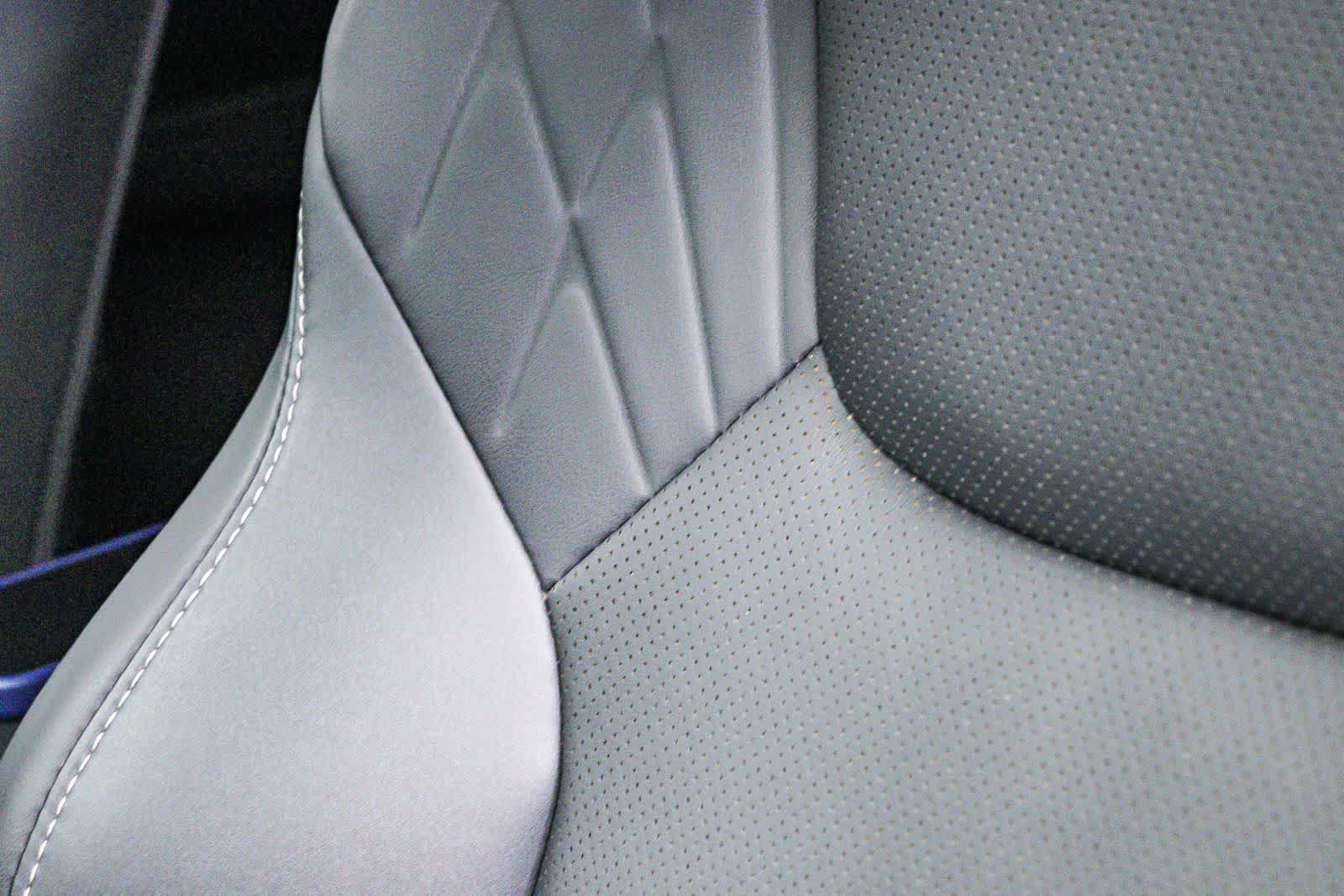 Used 2024 Lexus RX 350h w/ Convenience Package AWD/4WD image 26