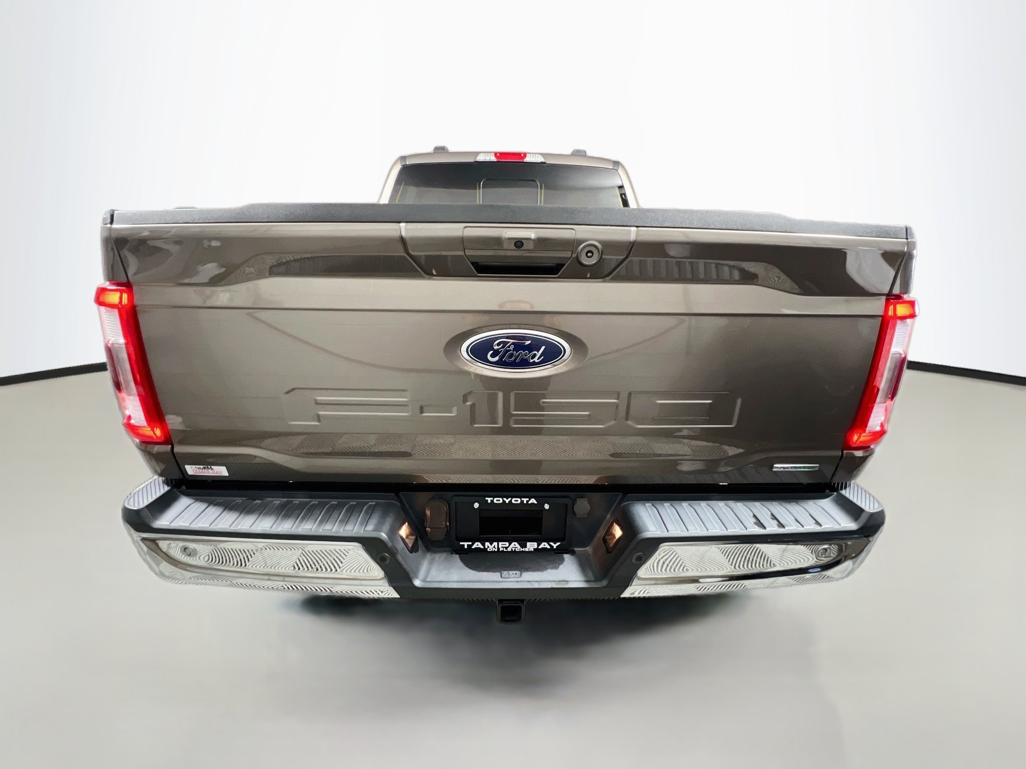 Used 2022 Ford F150 Lariat RWD image 6