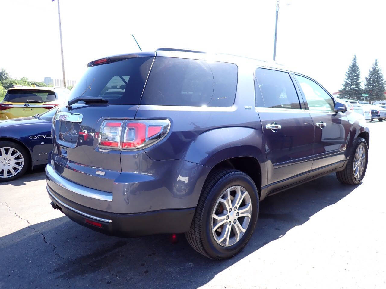 Used 2013 GMC Acadia SLT FWD image 6