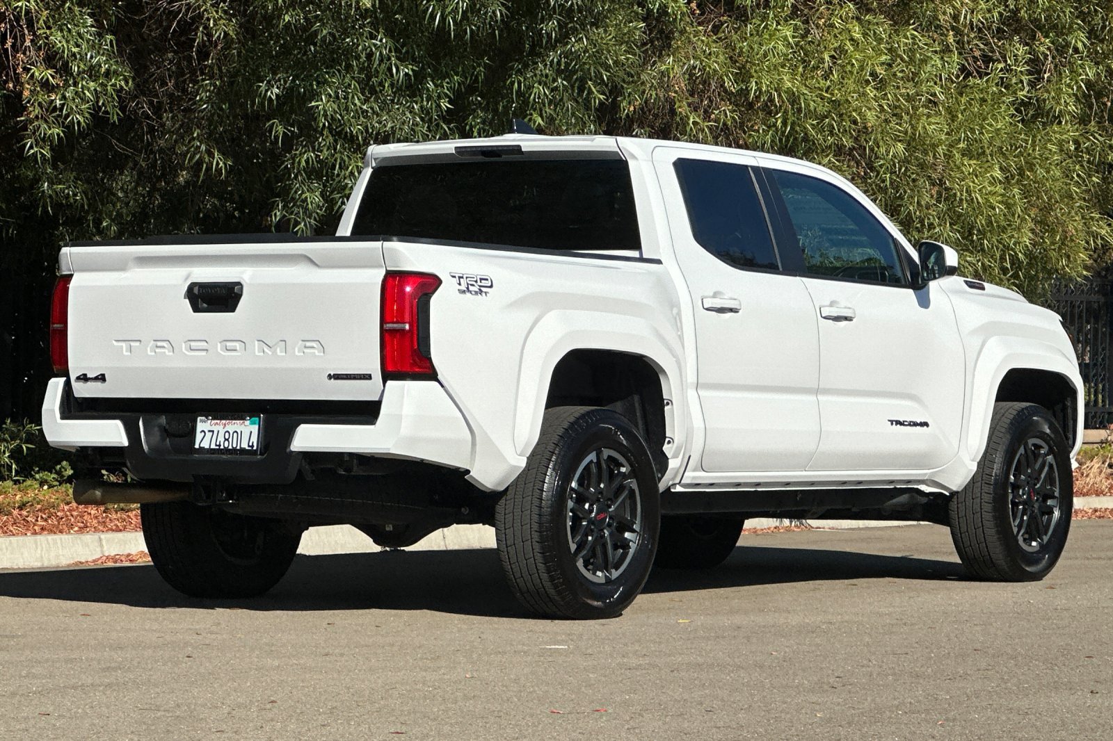 Certified 2026 Toyota Tacoma TRD Sport AWD/4WD image 4