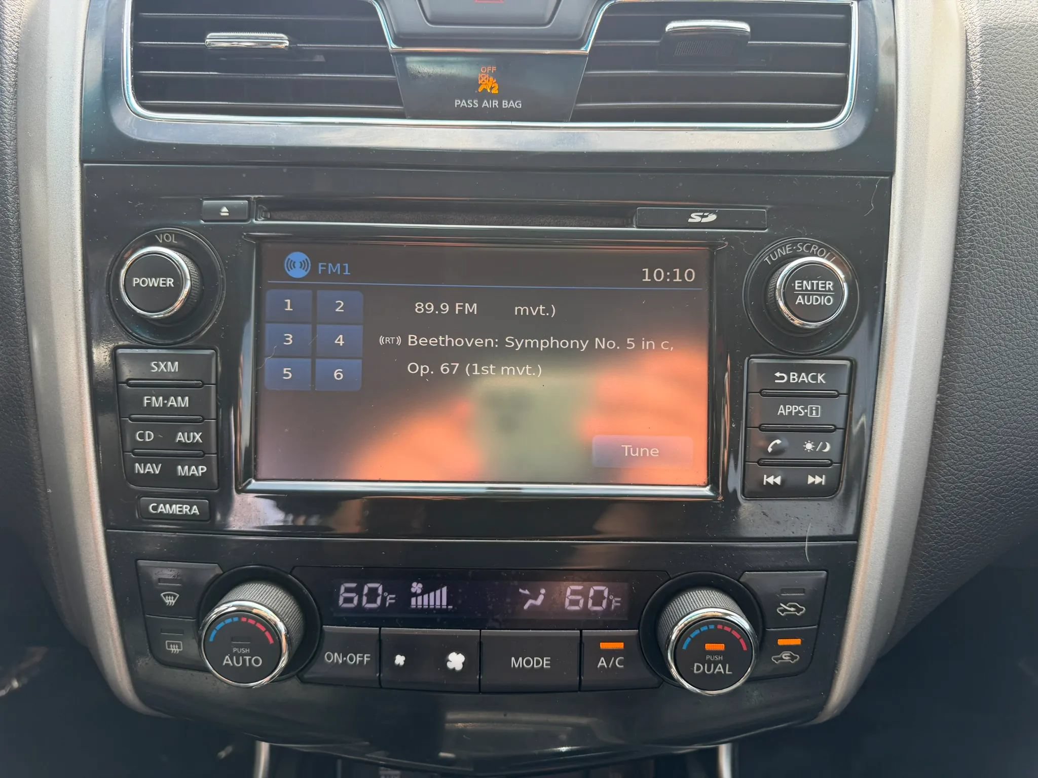 Used 2015 Nissan Altima 3.5 SL FWD image 18