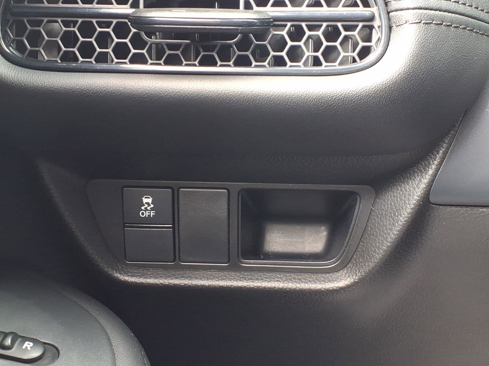 Used 2024 Honda HR-V LX image 29