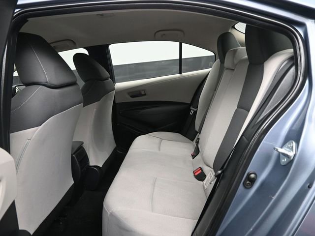 Used 2022 Toyota Corolla LE image 13