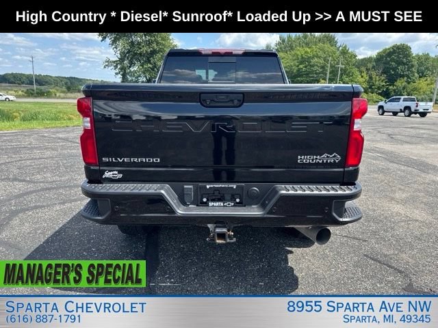 Used 2024 Chevrolet Silverado 2500 High Country AWD/4WD image 4