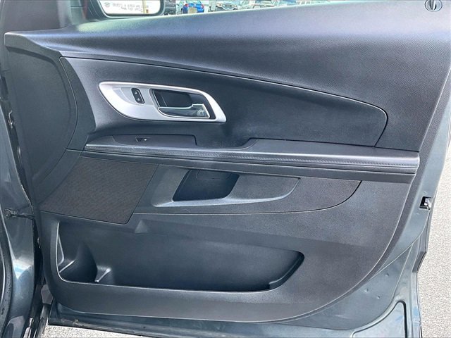 Used 2017 Chevrolet Equinox LT w/ LPO, Protection Package image 12