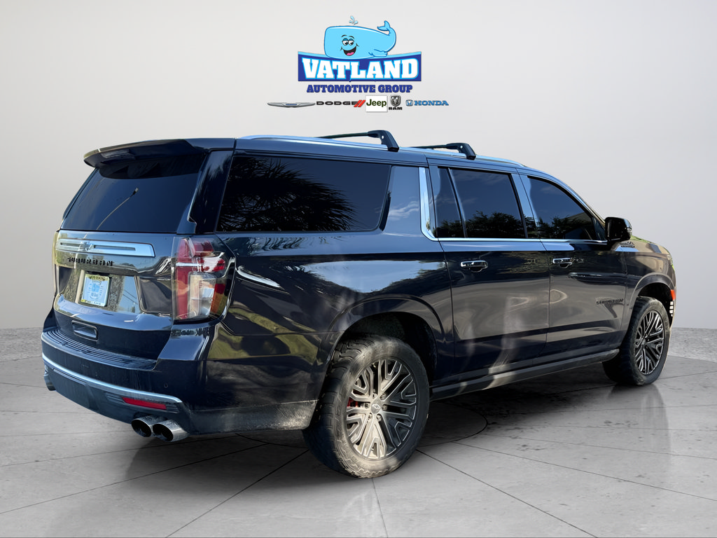 Used 2024 Chevrolet Suburban High Country AWD/4WD image 5