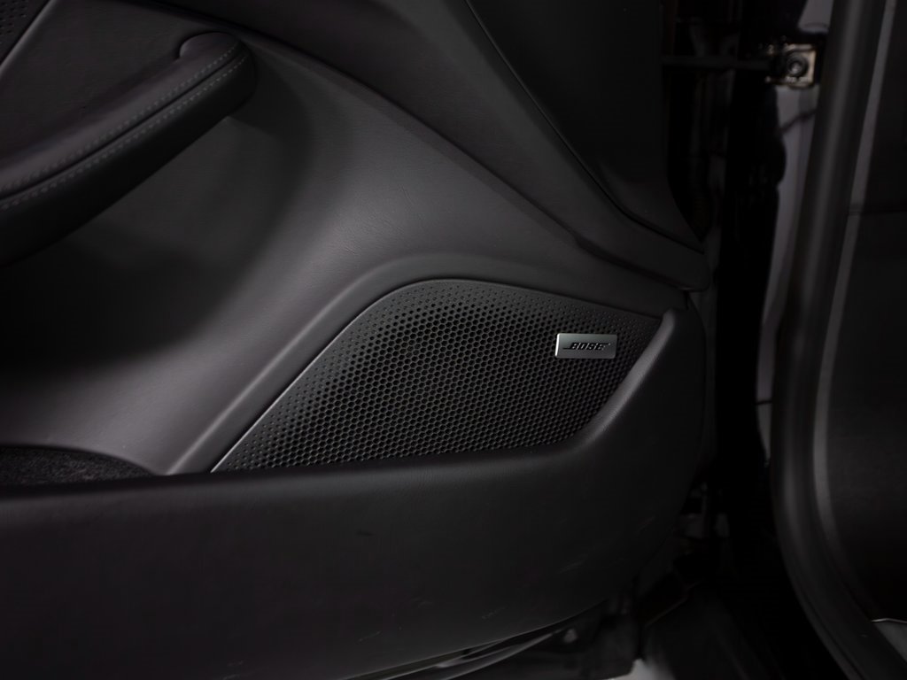 Certified 2023 Porsche Taycan 4S image 18