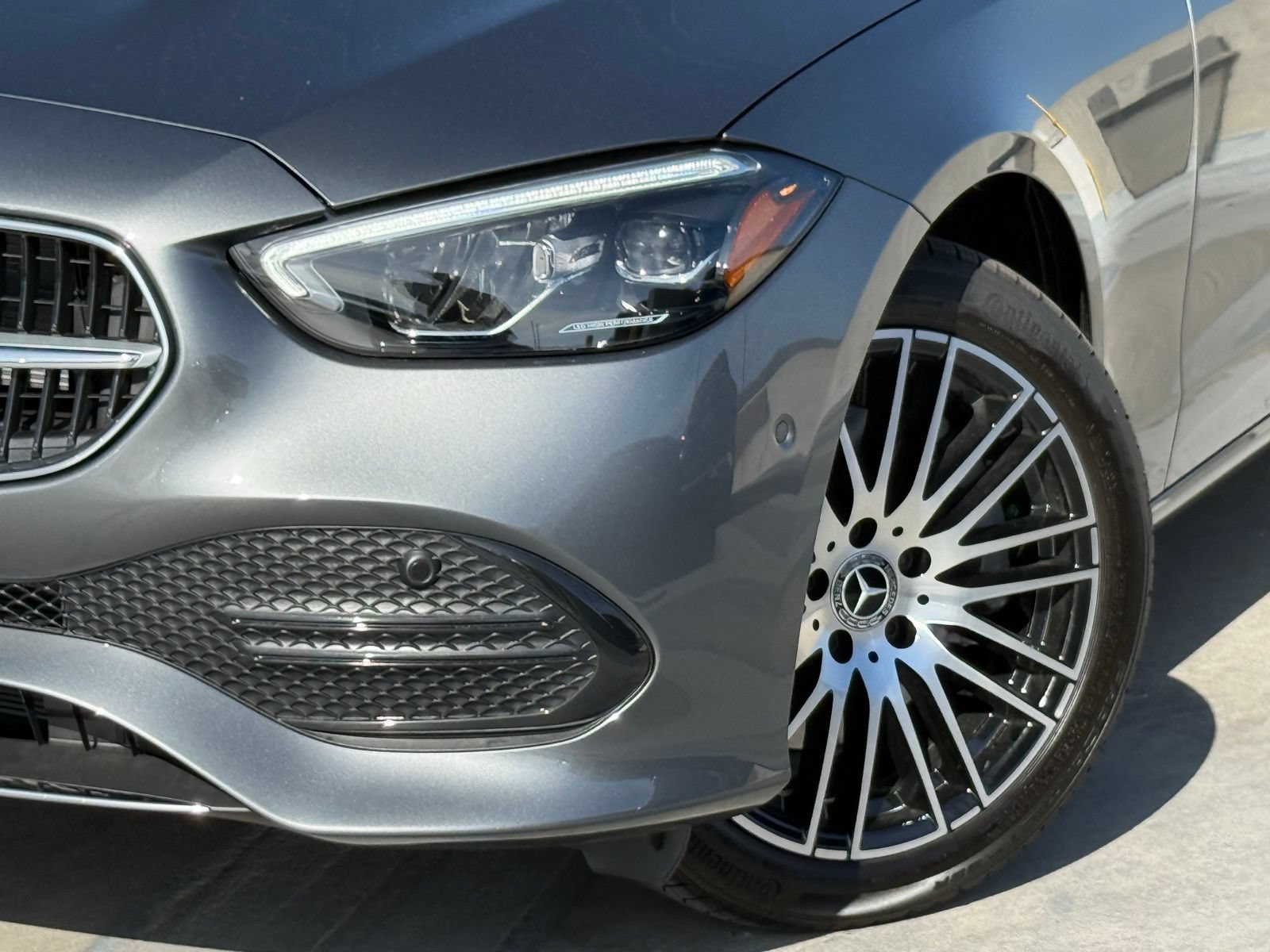 New 2026 Mercedes-Benz C 300 Sedan image 3