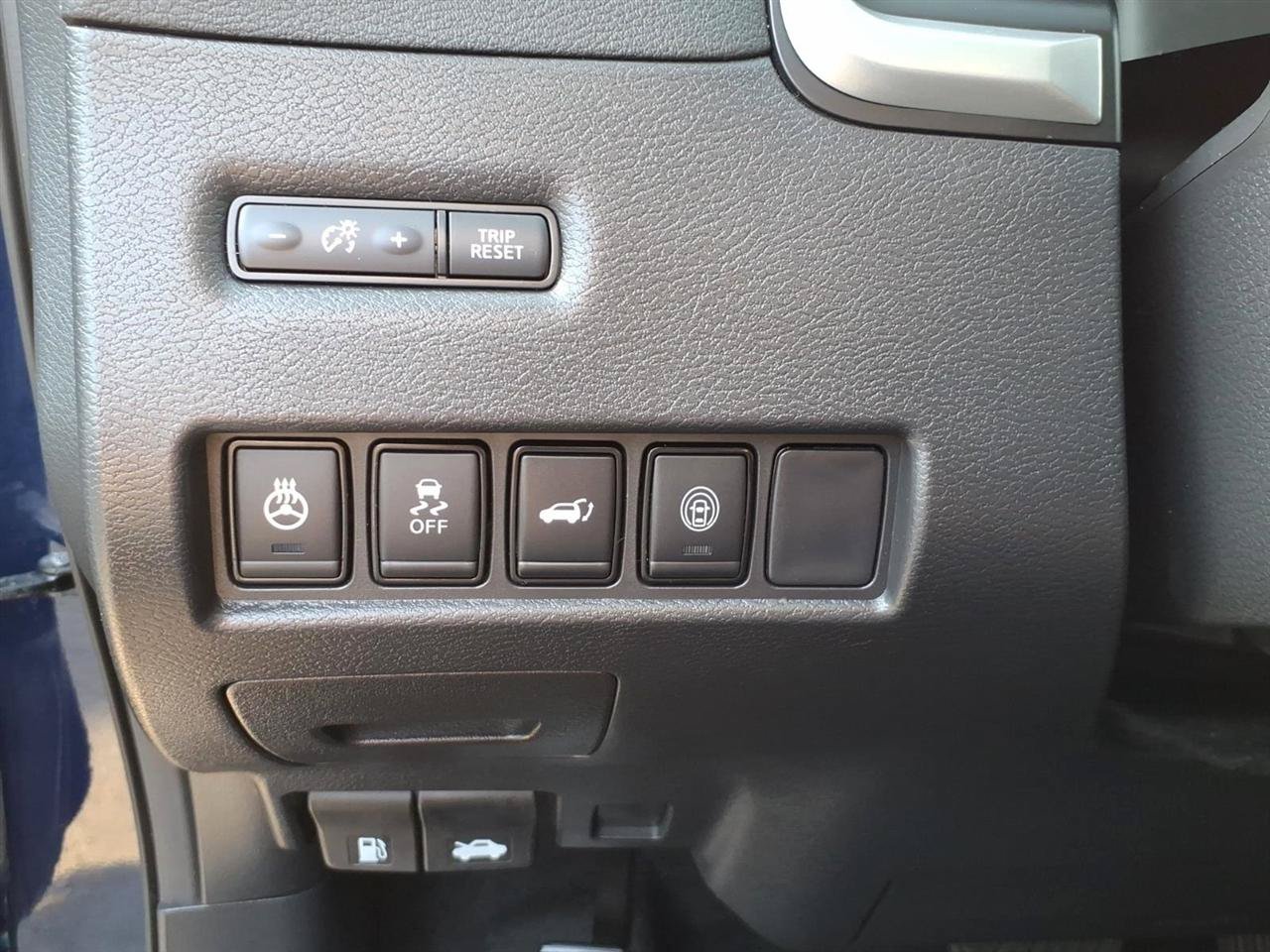 Used 2023 Nissan Murano SL w/ Cargo Package AWD/4WD image 6