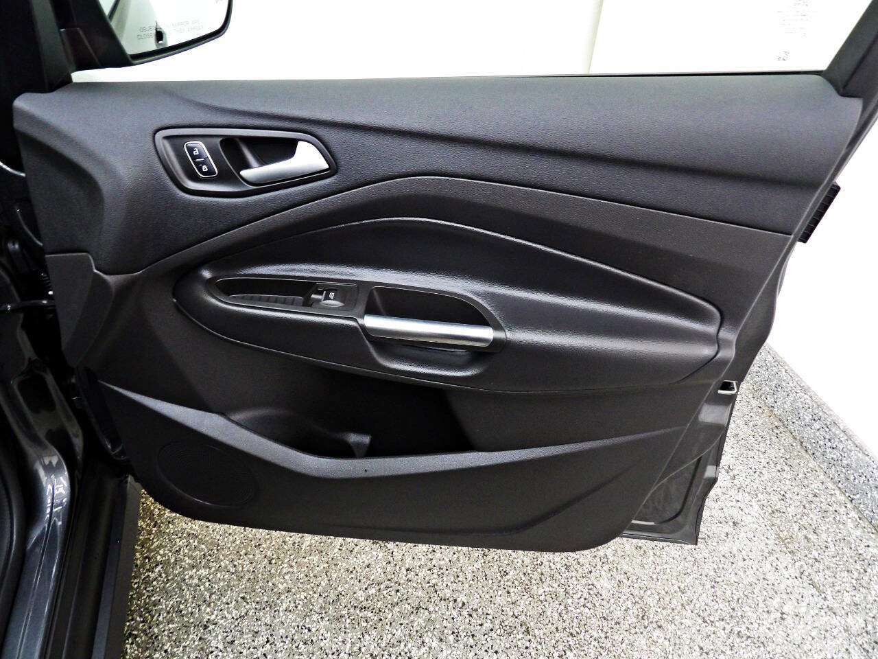 Used 2018 Ford C-MAX SE w/ Equipment Group 202A image 11