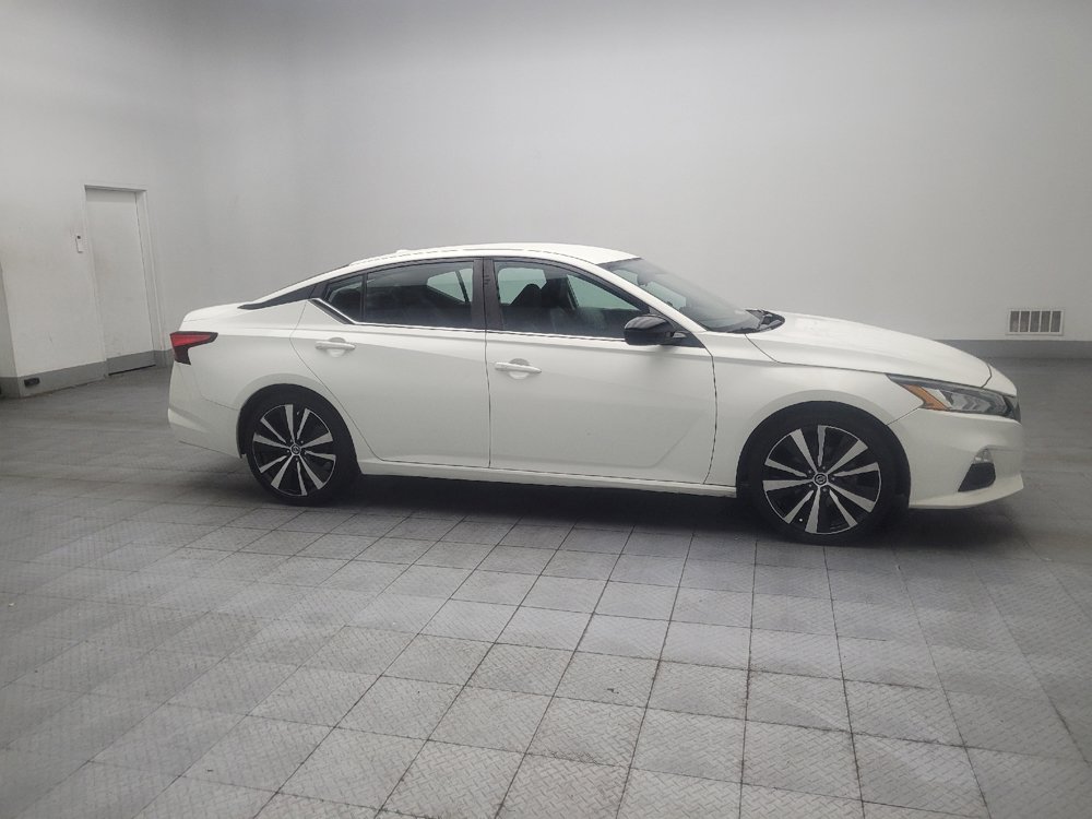 Used 2019 Nissan Altima 2.5 SR FWD image 11