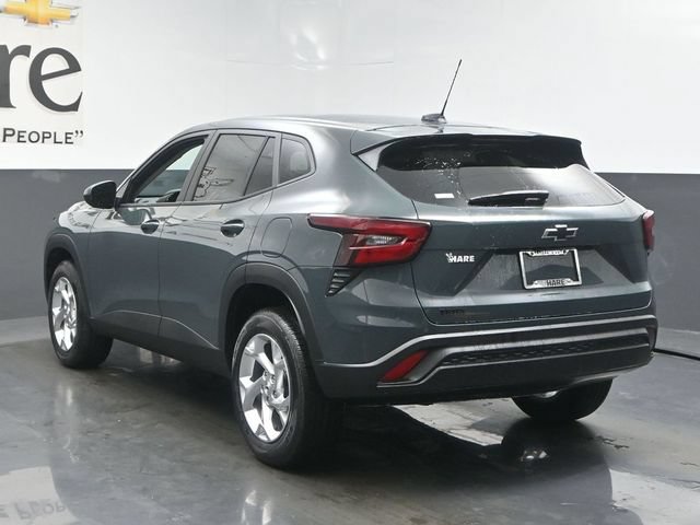 New 2026 Chevrolet Trax LS w/ LS Convenience Package FWD image 14