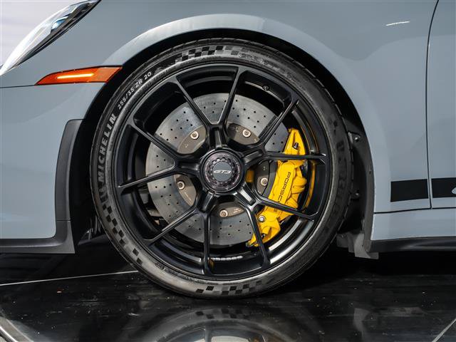 Certified 2024 Porsche 911 GT3 RWD image 15
