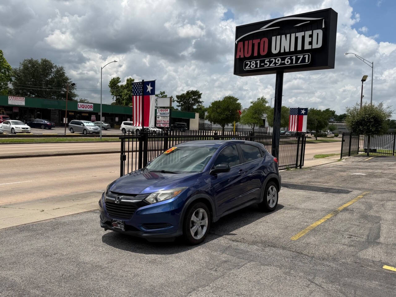 Used 2016 Honda HR-V LX