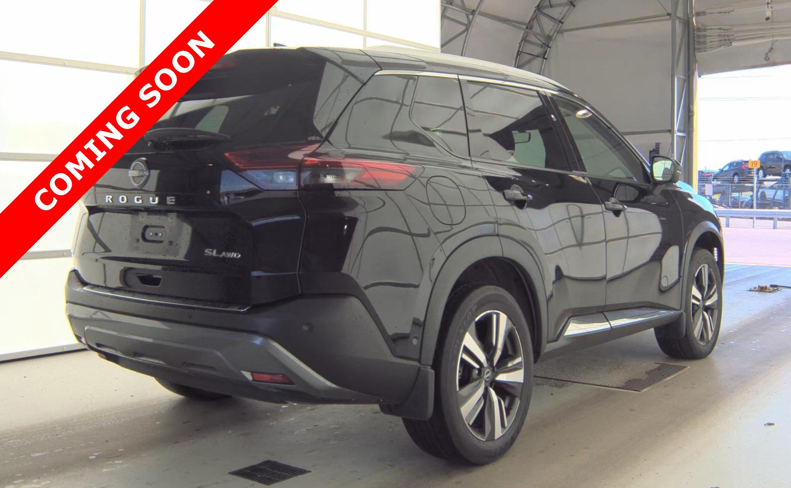 Used 2023 Nissan Rogue SL w/ SL Premium Package AWD/4WD image 5