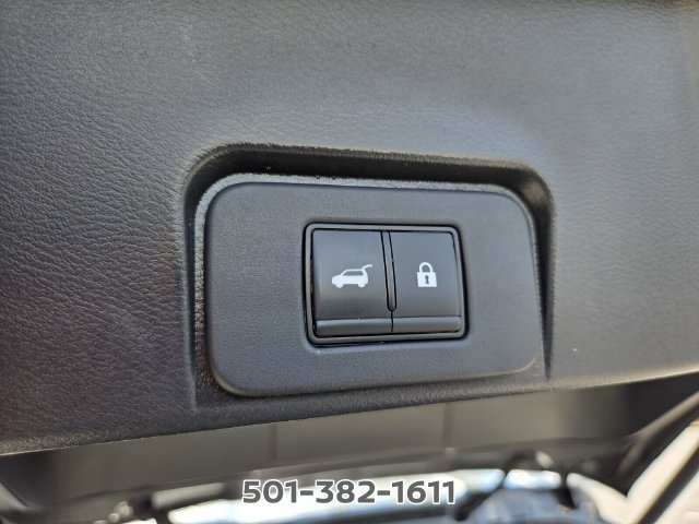 Used 2023 Nissan Rogue SV w/ SV Premium B Package AWD/4WD image 19