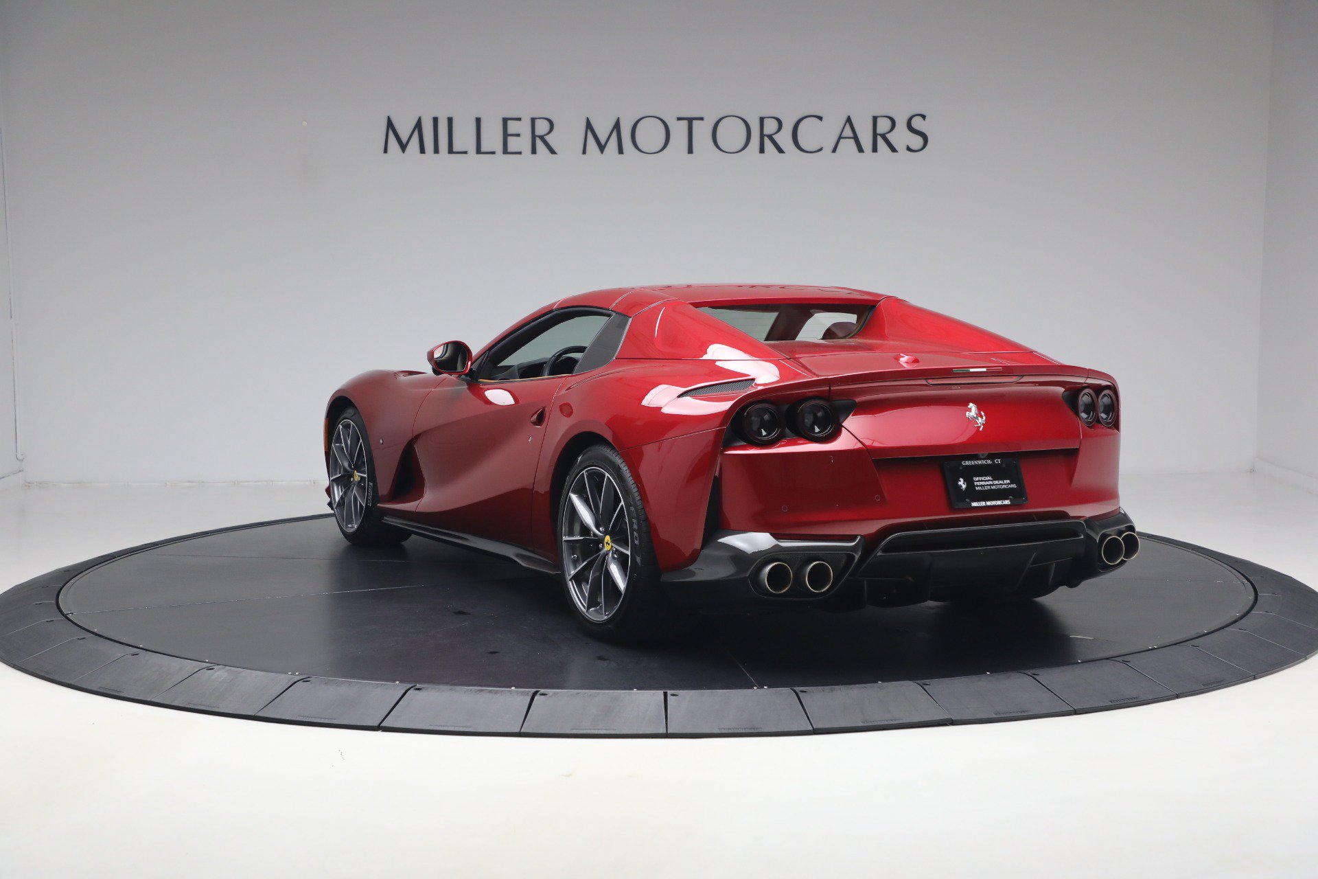 Certified 2023 Ferrari 812 GTS RWD image 39